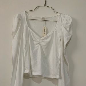 Puff sleeve top